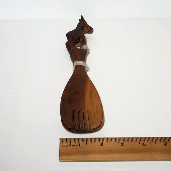 VTG Wooden Giraffe Wooden Salad Serving Set Fork and Spoon Hand Carved - Picture 5 of 12